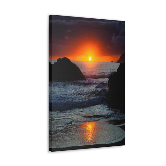 Dark Sunrise Canvas Print